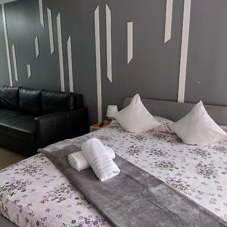 Optimus Comfort Valência Exterior foto
